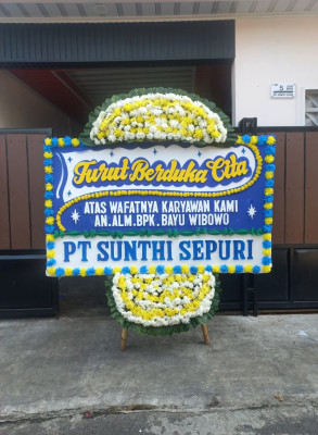 Papan Bunga Duka di Mojotengah