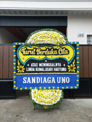 Papan Bunga Duka di Mojotengah