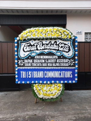 Papan Bunga Duka di Mojotengah